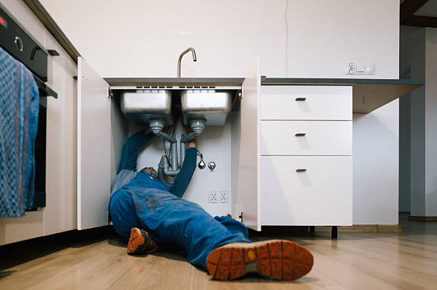 Professional Drain Cleaning technician working in Kinzers, PA